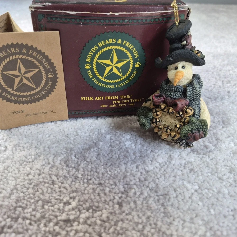 New 1995 Boyd's Folkstone Christmas Ornament Jingle Snowman w/Wreath 211217